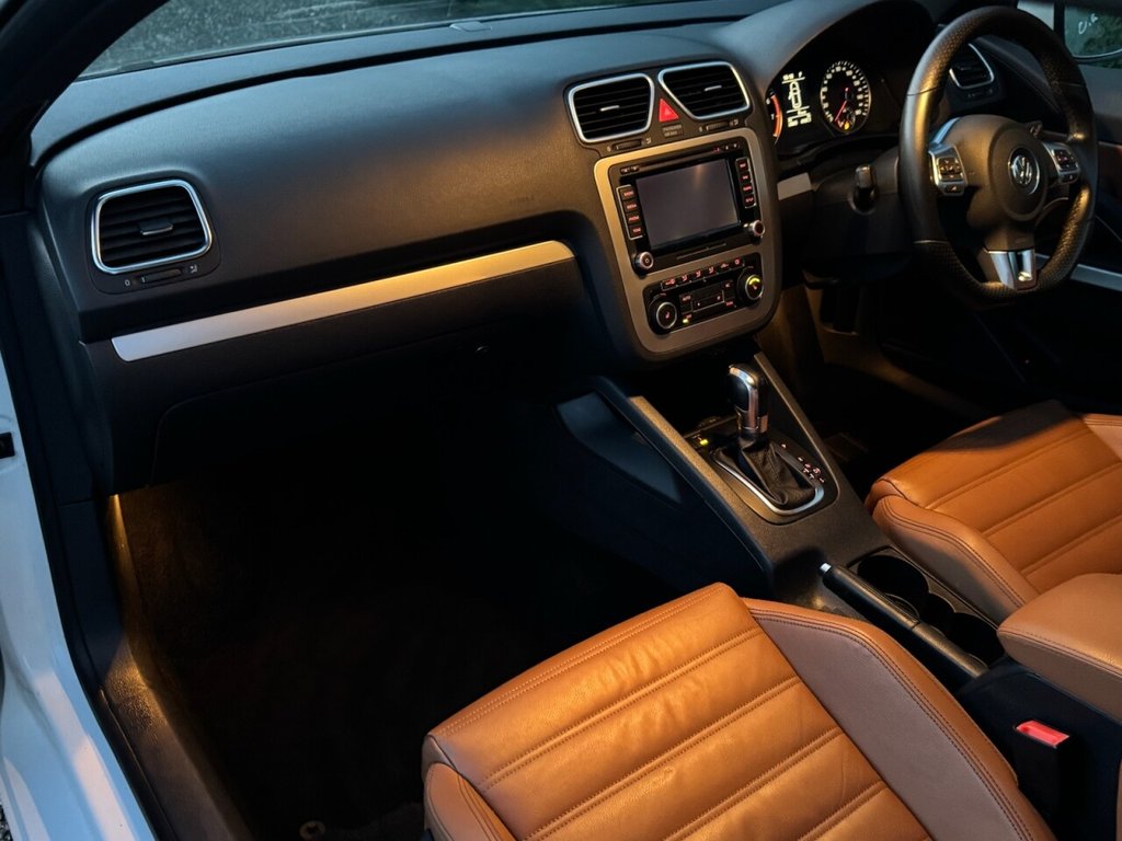 Used Volkswagen Scirocco 2011 for sale - 76740619: Photo 17