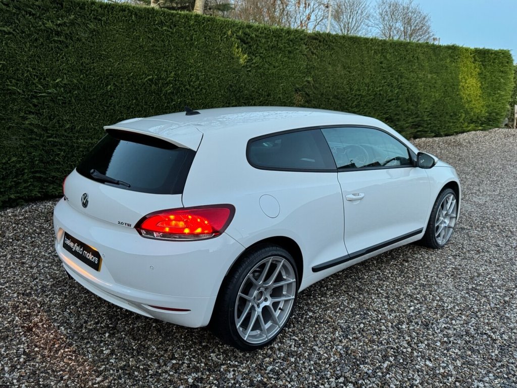 Used Volkswagen Scirocco 2011 for sale - 76740619: Photo 3