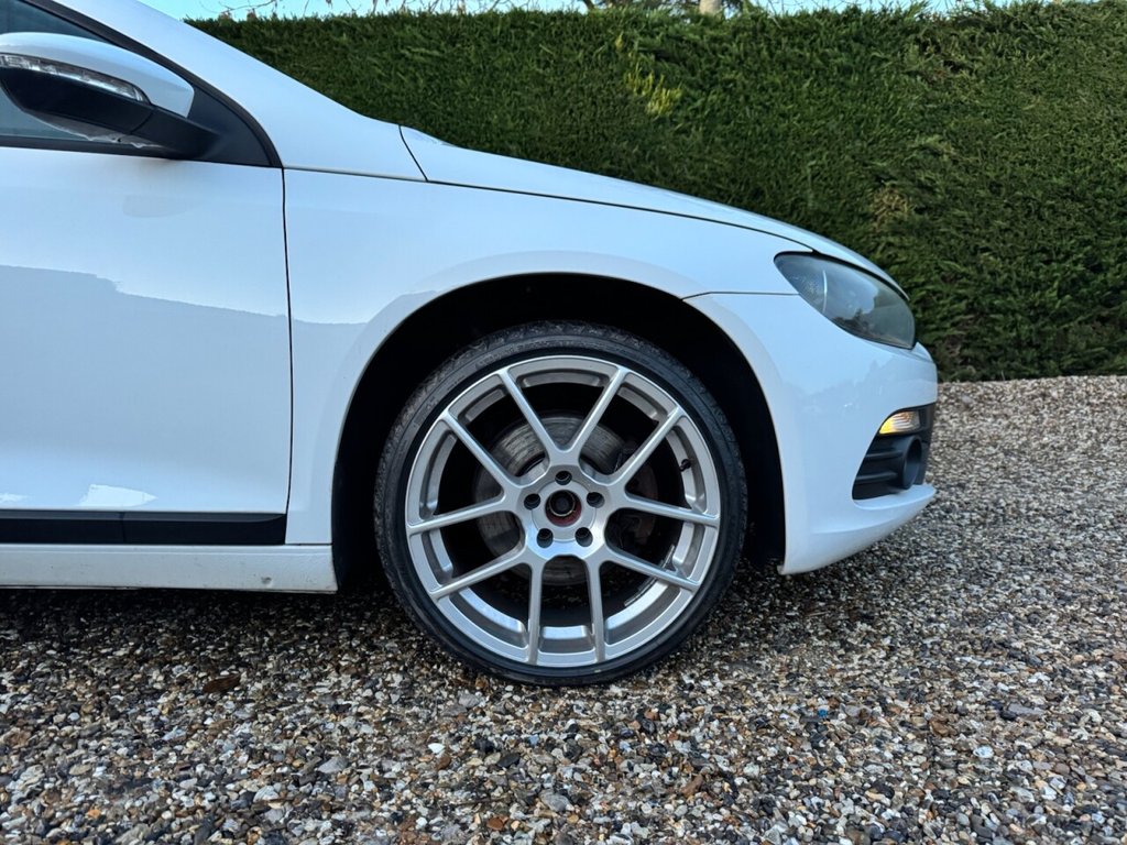 Used Volkswagen Scirocco 2011 for sale - 76740619: Photo 38