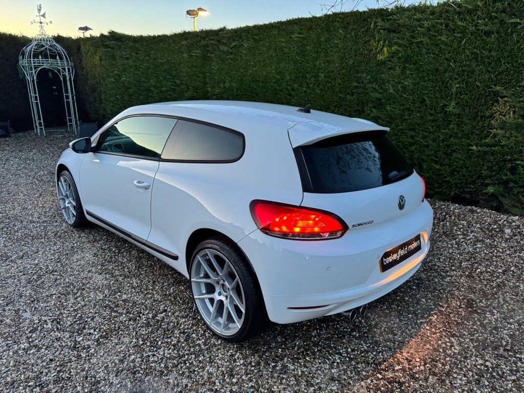 Used Volkswagen Scirocco 2011 for sale - 76740619: Photo 6