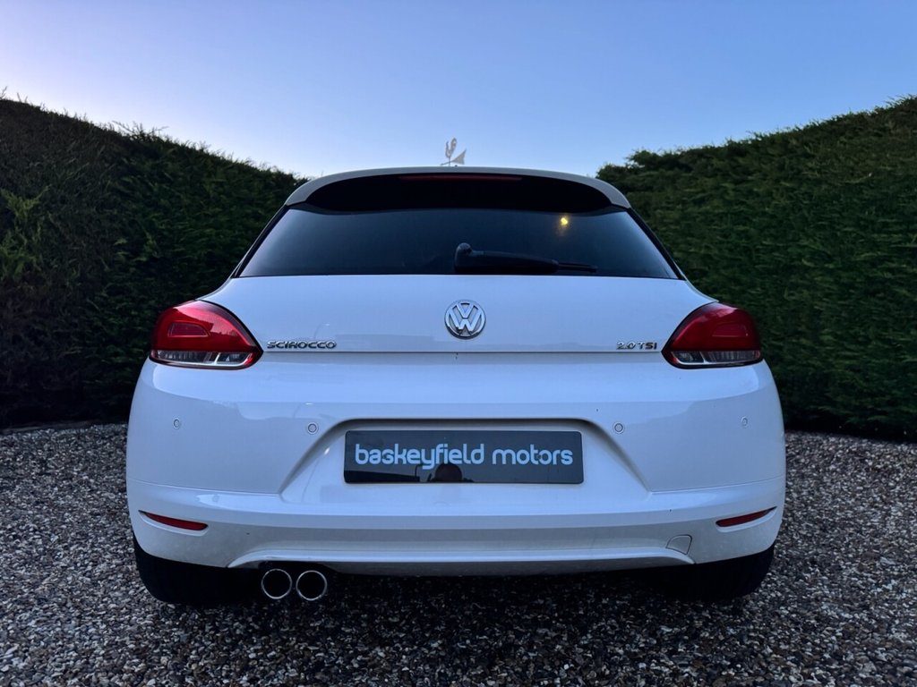 Used Volkswagen Scirocco 2011 for sale - 76740619: Photo 8