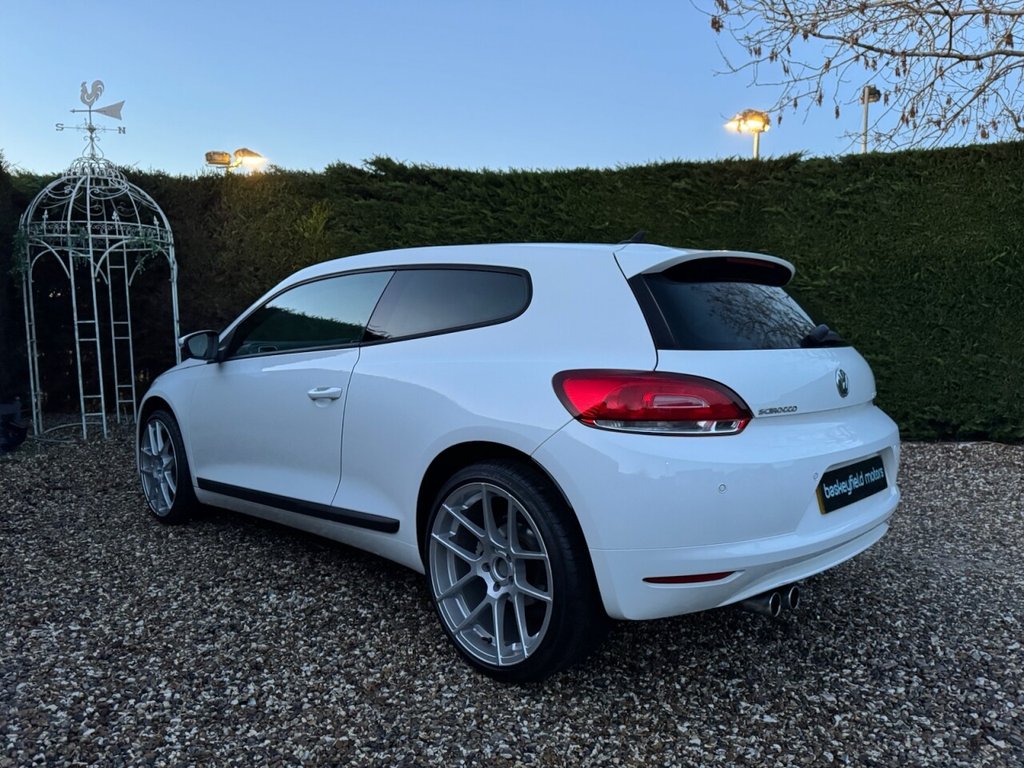 Used Volkswagen Scirocco 2011 for sale - 76740619: Photo 9