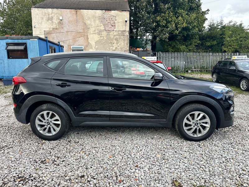 Used Hyundai TUCSON 2017 for sale - 76123613: Photo 4