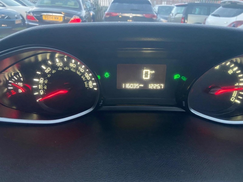 Used Peugeot 308 2020 for sale - 76798907: Photo 28