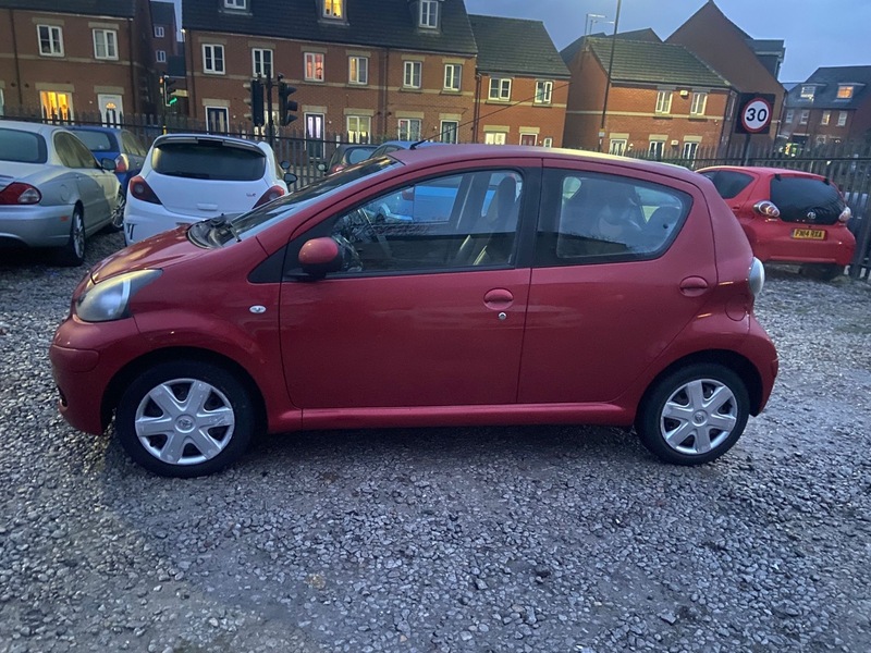 Used Toyota AYGO 2011 for sale - 77241827: Photo 3