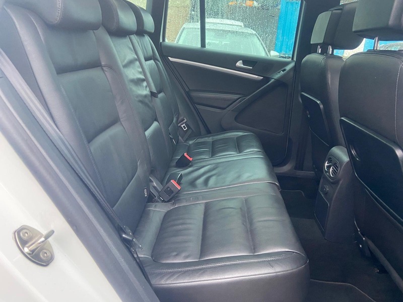 Used Volkswagen Tiguan 2015 for sale - 77241823: Photo 11