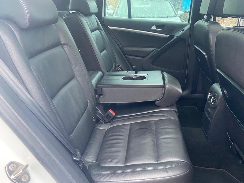 Used Volkswagen Tiguan 2015 for sale - 77241823: Photo 12