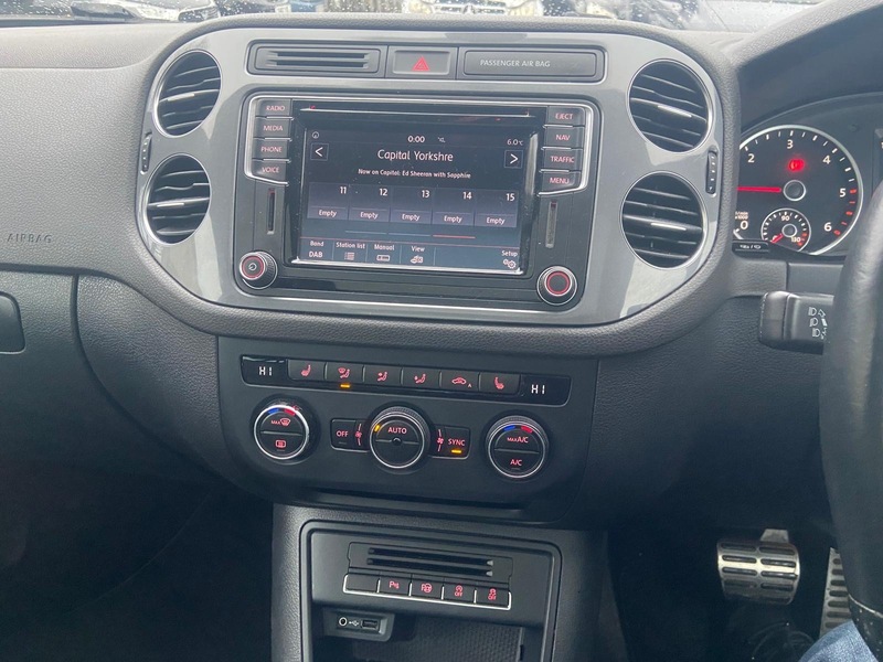 Used Volkswagen Tiguan 2015 for sale - 77241823: Photo 18