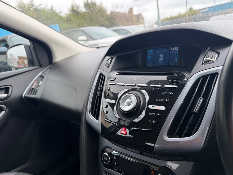 Used Ford Focus 2012 for sale - 78140915: Photo 19