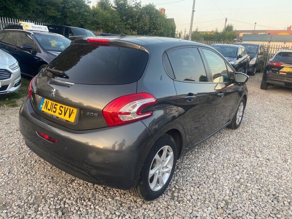 Used Peugeot 208 2015 for sale - 76123609: Photo 10