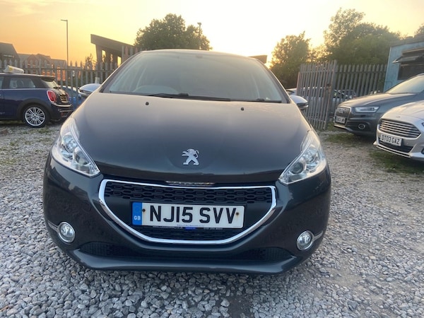 Used Peugeot 208 2015 for sale - 76123609: Photo 11