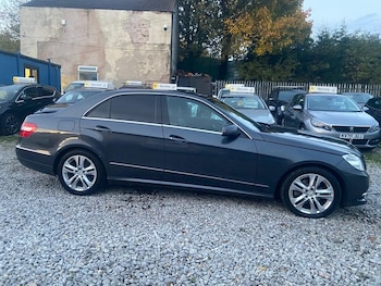 Used Mercedes-Benz B Class 2013 for sale - 76376405: Photo