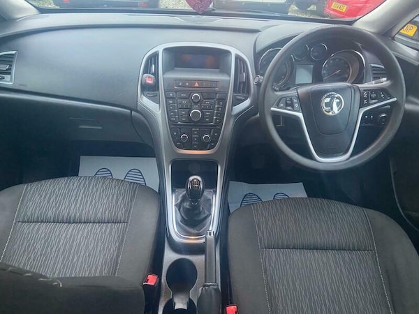 Used Vauxhall Astra 2015 for sale - 76123619: Photo 15