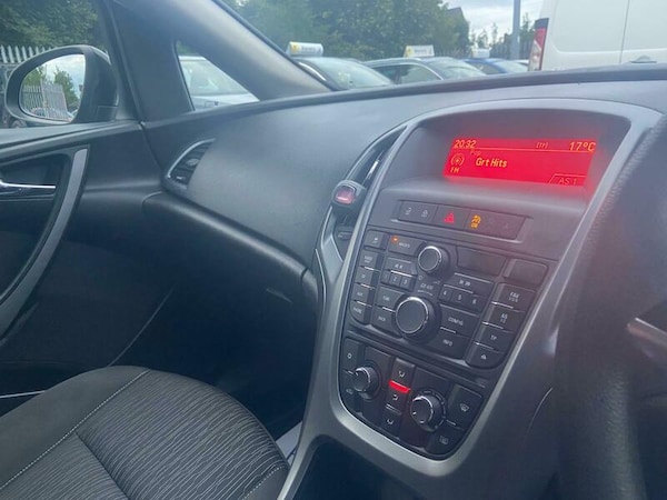 Used Vauxhall Astra 2015 for sale - 76123619: Photo 18