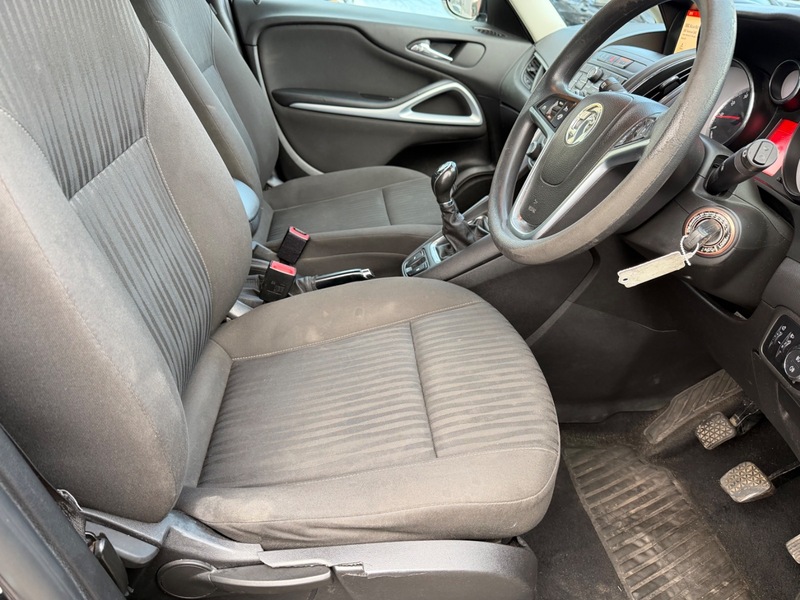Used Vauxhall Zafira 2014 for sale - 77643422: Photo 14