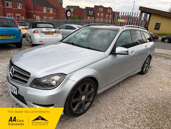 Used Mercedes-Benz C Class 2014 for sale - 78140901: Photo