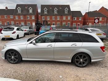 Used Mercedes-Benz C Class 2014 for sale - 78140901: Photo