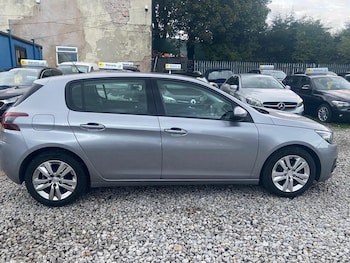 Used Peugeot 308 2020 for sale - 76123617: Photo