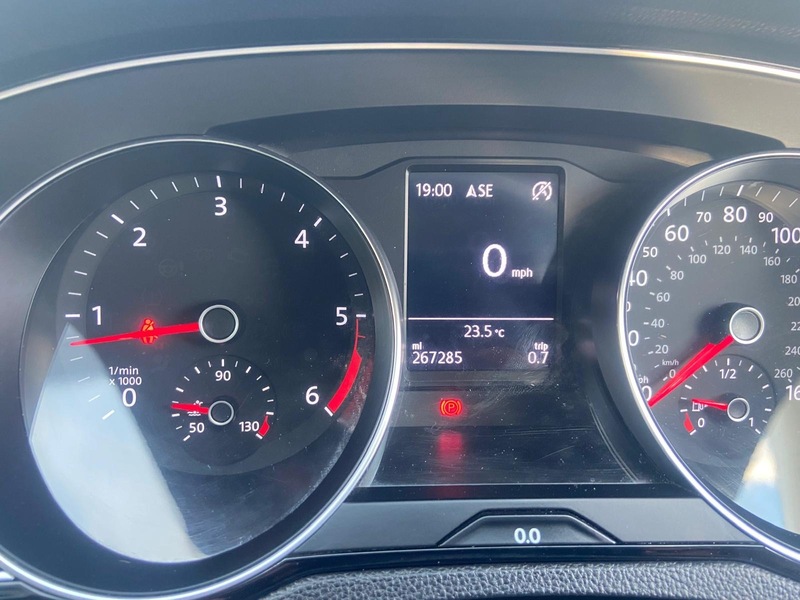 Used Volkswagen Passat 2017 for sale - 76803291: Photo 30