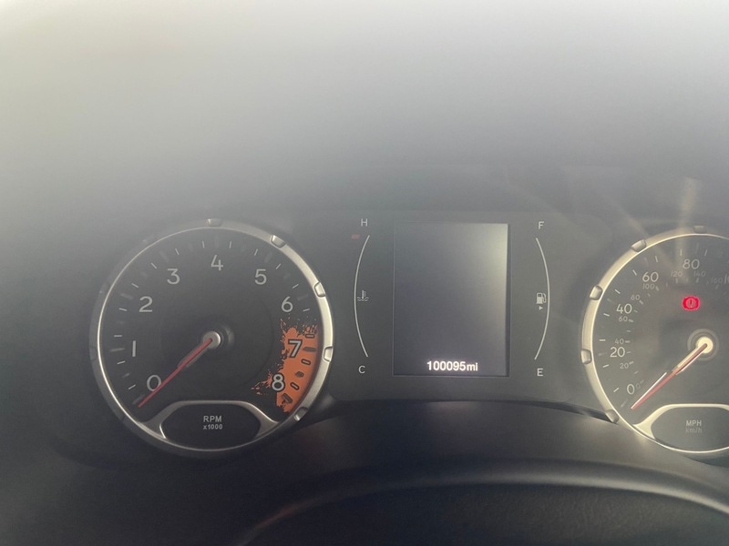 Used Jeep Renegade 2015 for sale - 76123621: Photo 26