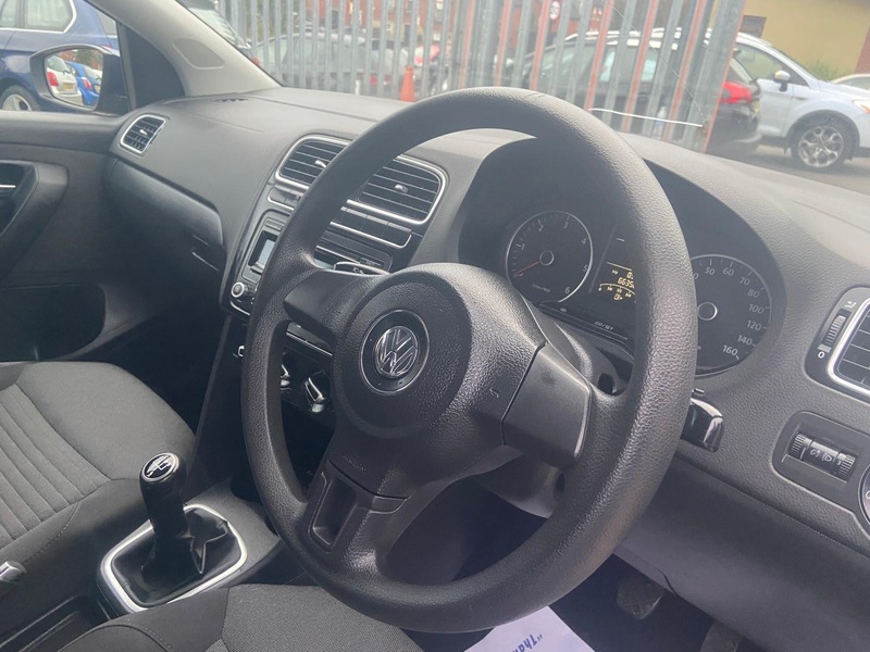 Used Volkswagen Polo 2010 for sale - 76148421: Photo 22