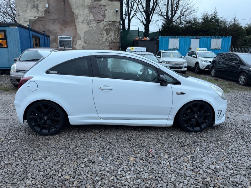 Used Vauxhall Corsa 2009 for sale - 77477935: Photo 2