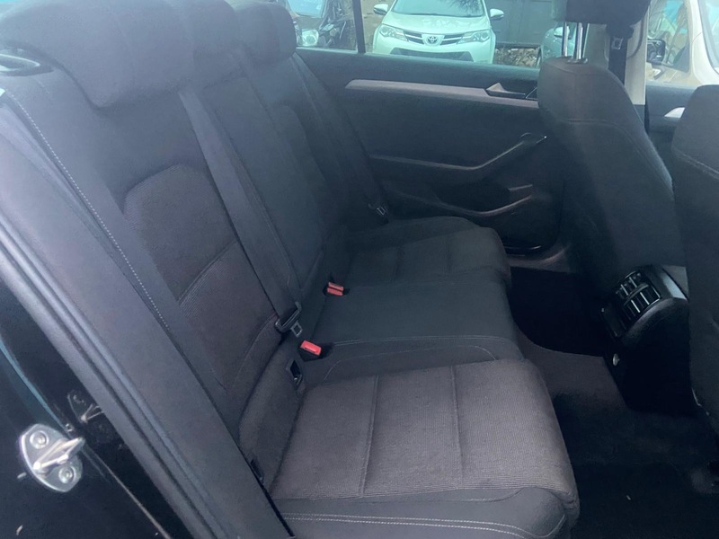 Used Volkswagen Passat 2017 for sale - 76974054: Photo 14