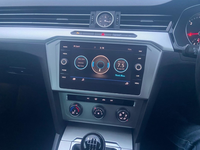 Used Volkswagen Passat 2017 for sale - 76974054: Photo 24