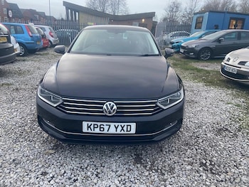 Used Volkswagen Passat 2017 for sale - 76974054: Photo