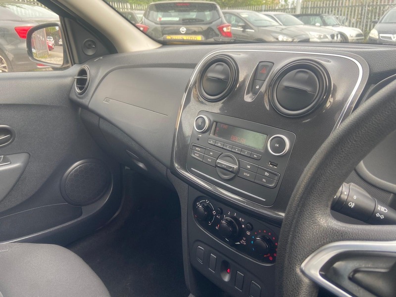 Used Dacia Sandero 2018 for sale - 76803287: Photo 16