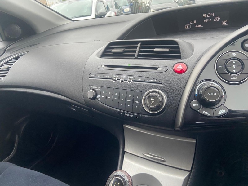 Used Honda Civic 2007 for sale - 76570803: Photo 16