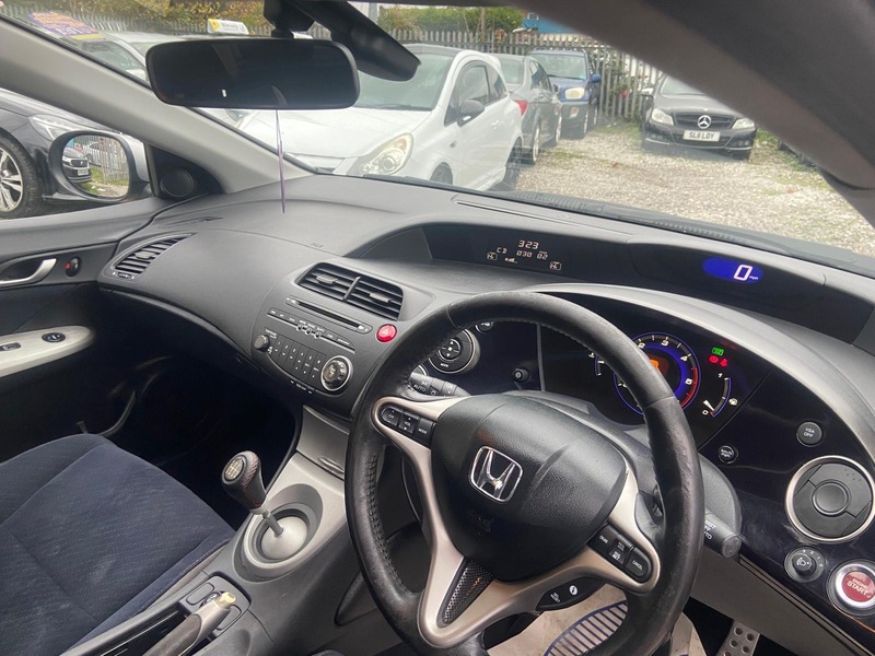 Used Honda Civic 2007 for sale - 76570803: Photo 18