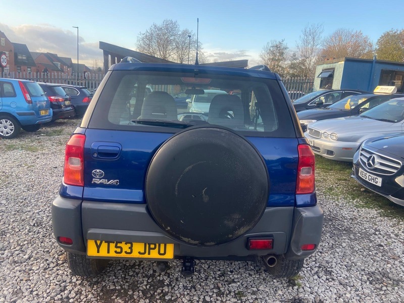 Used Toyota RAV4 2003 for sale - 76570798: Photo 12