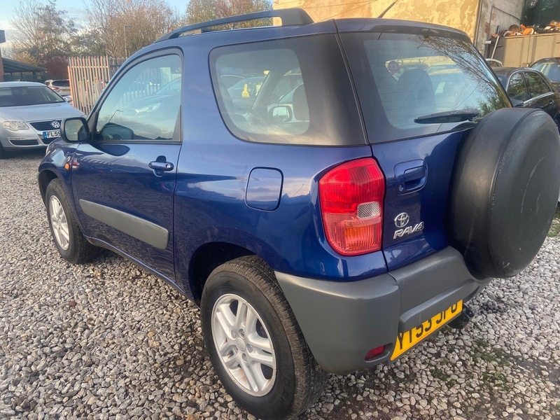 Used Toyota RAV4 2003 for sale - 76570798: Photo 6