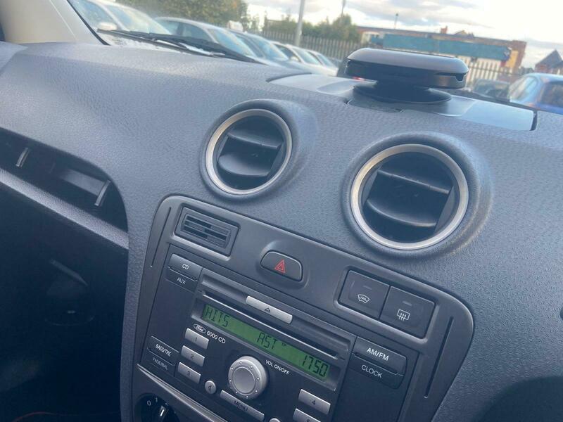 Used Ford Fusion 2010 for sale - 76803299: Photo 14