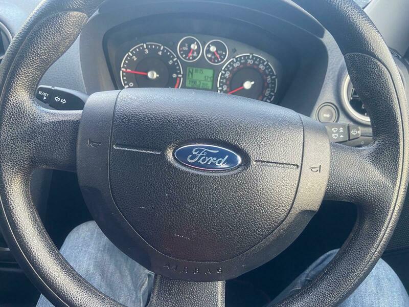 Used Ford Fusion 2010 for sale - 76803299: Photo 16