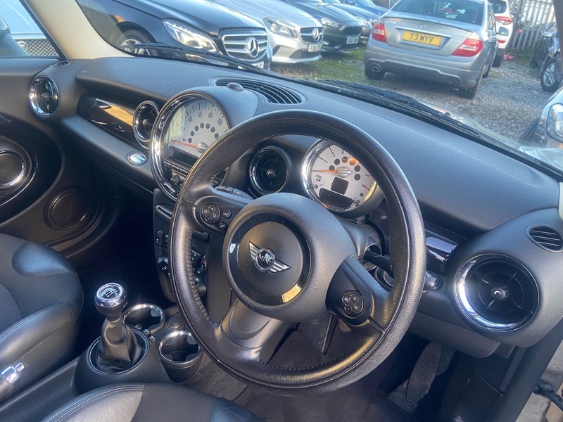 Used MINI Hatch 2010 for sale - 76798968: Photo 18