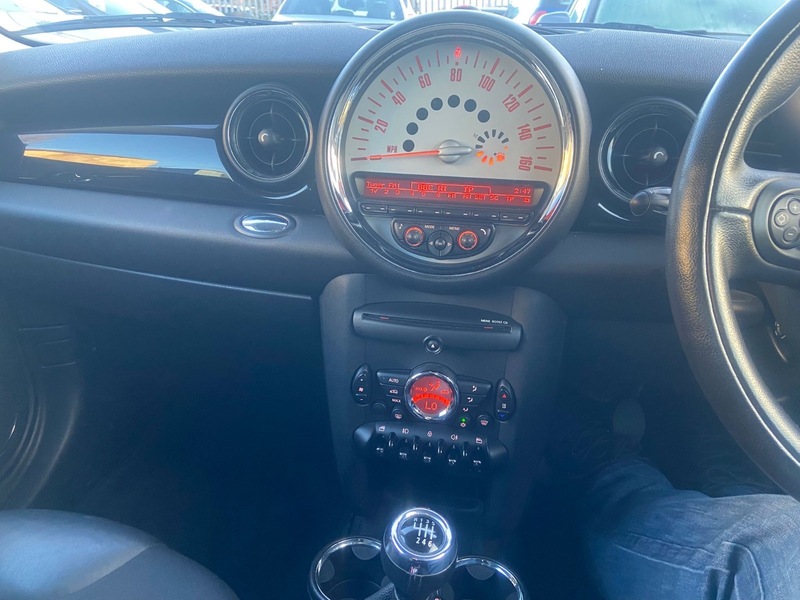 Used MINI Hatch 2010 for sale - 76798968: Photo 20