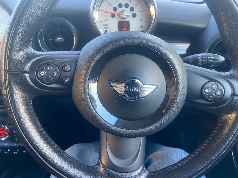 Used MINI Hatch 2010 for sale - 76798968: Photo 23