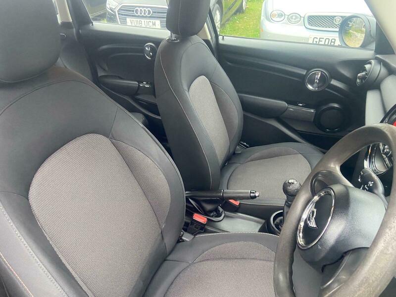 Used MINI One 2016 for sale - 76803303: Photo 13