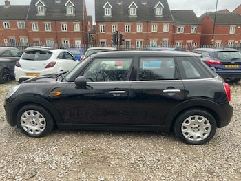 Used MINI One 2016 for sale - 76570801: Photo