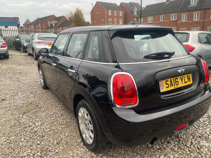 Used MINI One 2016 for sale - 76570801: Photo 6