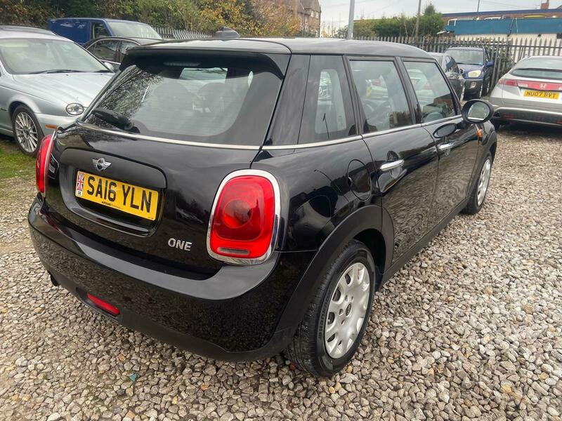 Used MINI One 2016 for sale - 76570801: Photo 9