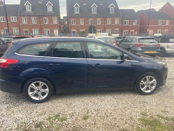 Used Ford Focus 2013 for sale - 76123608: Photo