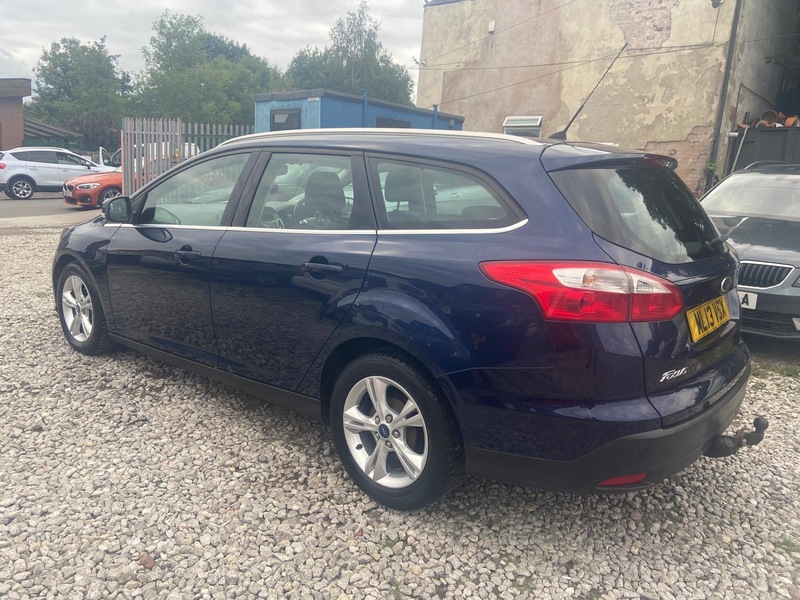 Used Ford Focus 2013 for sale - 76123608: Photo 5