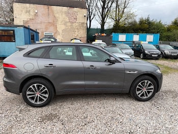 Used Jaguar F-Pace 2018 for sale - 78145662: Photo