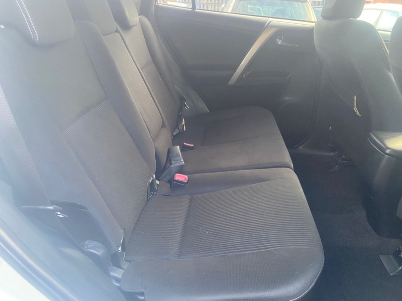 Used Toyota RAV4 2014 for sale - 76803298: Photo 11