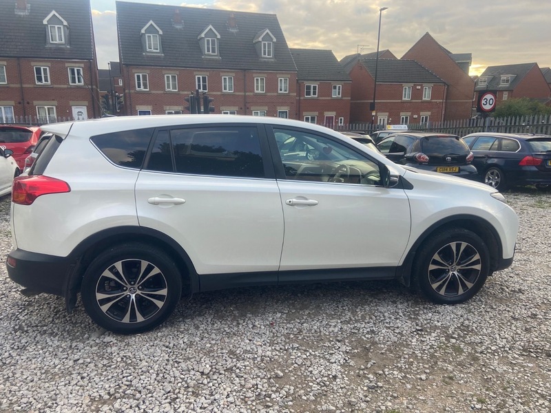 Used Toyota RAV4 2014 for sale - 76803298: Photo 3