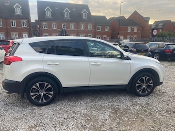 Used Toyota RAV4 2014 for sale - 76803298: Photo