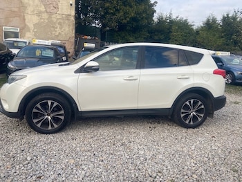 Used Toyota RAV4 2014 for sale - 76803298: Photo